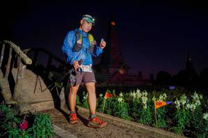 BIB: 004
                            <button type="button" onclick="openModal(19243093)" class="btn btn-primary btn-sm float-right btn-popup" data-toggle="modal" data-target=".modal-high-quality">
                        <i class="fas fa-shopping-cart"></i> Add to Cart
                    </button>
                                            <button type="button" onclick="isThisMe(19243093, true)" class="btn btn-success btn-sm float-right btn-popup btn-isme hidden" data-toggle="tooltip" data-placement="bottom" title="นี่คือรูปของคุณใช่ไหม คลิกที่นี่เพื่อเอาเข้าอัลบั้ม">
                        <i class="fas fa-plus"></i> Add to album
                    </button>
                    <button type="button" onclick="isThisMe(19243093, false)" class="btn btn-warning btn-sm float-right btn-popup btn-isnotme hidden">
                        <i class="fas fa-ban"></i> Remove from album
                    </button>